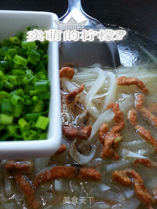 完美组合--白萝卜肉丝浓汤的做法步骤:9