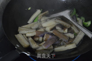 红烧茄子的做法步骤:3