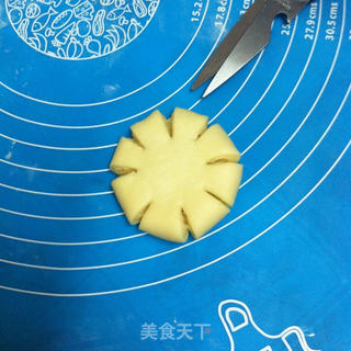 花朵面包的做法步骤：6