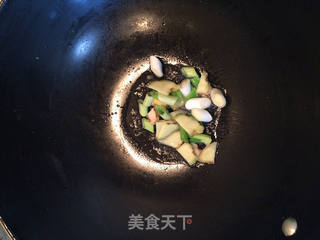 红烧猪蹄(既入味又省时的2合1方法)的做法步骤:5
