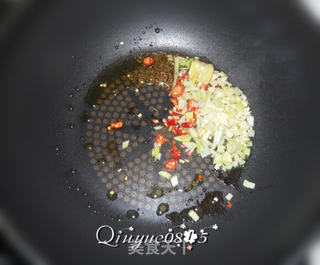 蒜香蚝油菊花菜的做法步骤:5