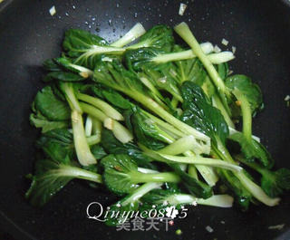 蒜香蚝油菊花菜的做法步骤:6