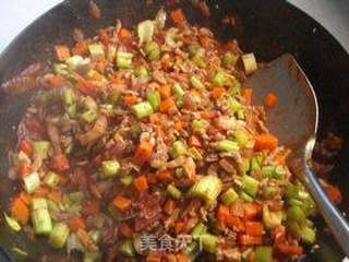肉酱蔬菜意面的做法步骤:12