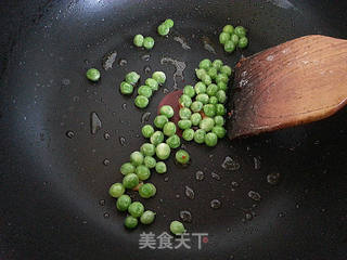家庭制作泡菜炒饭的做法步骤：4