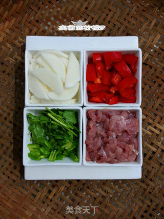地瓜爆炒肉片的做法步骤:3