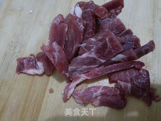 蒜薹炒肉丝的做法步骤:3