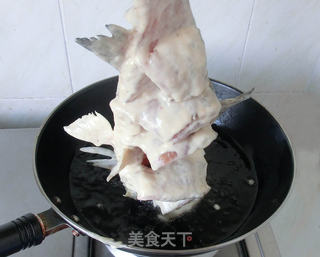 糖醋鲤鱼的做法步骤:13