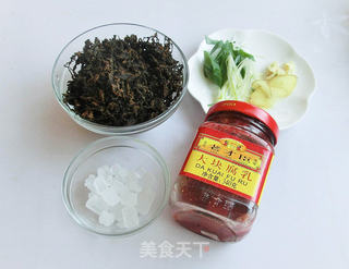 梅干菜蒸鸭的做法步骤:2
