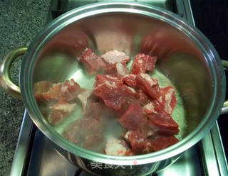 土豆炖牛肉的做法步骤:3