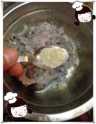 仙草阁私房菜(虾兵蟹将)--金沙软炸虾的做法步骤:4