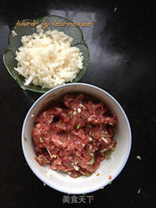 梨子蒸肉饼的做法步骤:3
