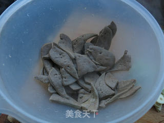 胡萝卜炒猪肝的做法步骤:5