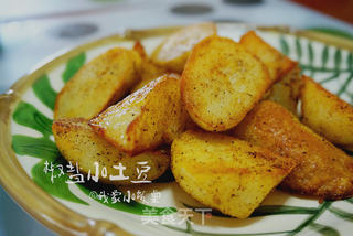 椒盐小土豆的做法步骤：7