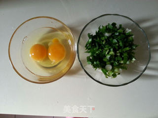青蒜苗鸡蛋汤的做法步骤:2