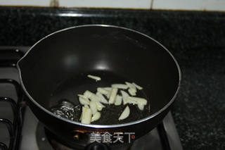 咖喱虾仁通心面的做法步骤:7