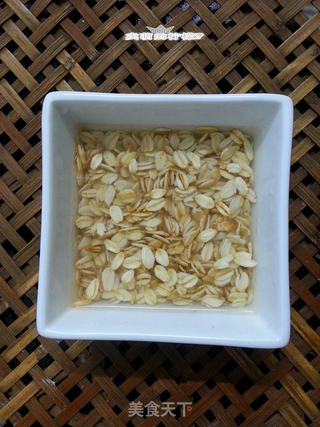 平淡的滋味--香蕉燕麦枸杞粥的做法步骤:3