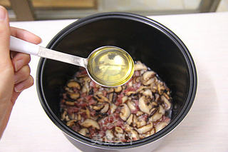 香菇腊味饭的做法步骤:5