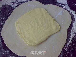 咖喱饭酥盒的做法步骤:4