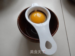 蓝莓果酱蛋糕卷的做法步骤:2