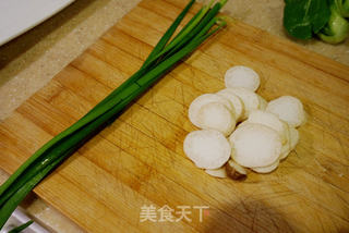 翡翠鸳鸯卷的做法步骤：12