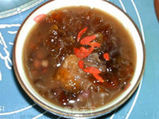 红豆桃胶银耳羹的做法步骤：15