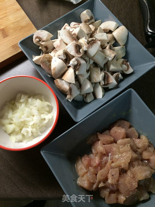 鸡肉蘑菇奶汁焗烤花椰菜---多图超详细步骤的做法步骤:4