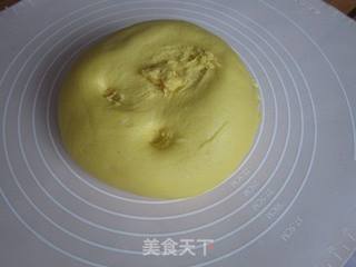小脚丫肉松包的做法步骤：7