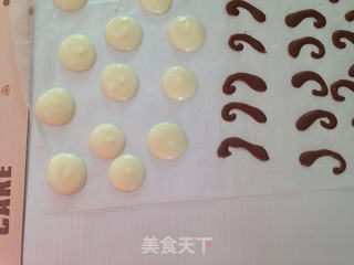 小绵羊纸杯蛋糕的做法步骤:8
