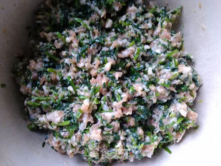 生煎荠菜馄饨的做法步骤:3