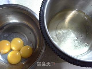 番茄蛋糕卷的做法步骤:2