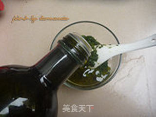 罗勒青酱的做法步骤:3