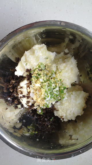 白菜猪肉水饺~~~详细步骤一步一步教你包水饺的做法步骤:8