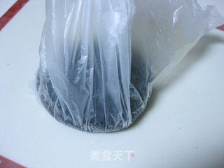 墨鱼土司的做法步骤:7