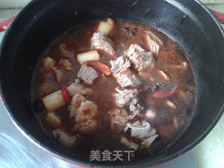 红烧羊肉---秋冬进补的好食品的做法步骤:7