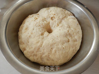 京葱肉包子的做法步骤:7