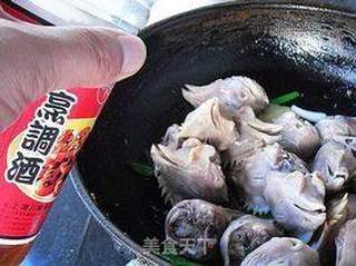 红烧鸡头的做法步骤:4