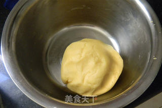 葡萄干卷心酥的做法步骤:5