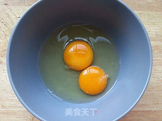 家庭制作虾仁玉米炒饭的做法步骤:4