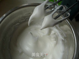 奶油霜裱花蛋糕的做法步骤:2
