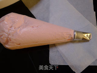 奶油霜裱花蛋糕的做法步骤:18