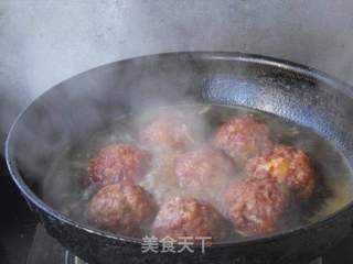 蛋黄芯狮子头的做法步骤:14
