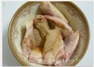 新手也能DIY美味烤翅的做法步骤:2