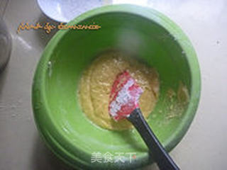 奶油霜裱花小蛋糕的做法步骤：5