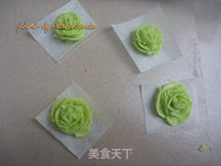 奶油霜裱花小蛋糕的做法步骤：23