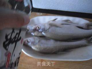 烤鱼的做法步骤:2