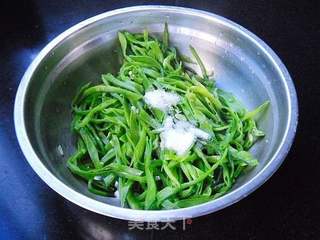 麻香扁豆丝的做法步骤:5