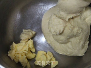 早餐的好搭档—肠仔包的做法步骤:4