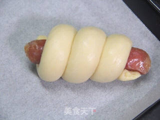 早餐的好搭档—肠仔包的做法步骤:7