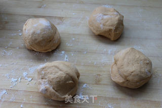 保护宝贝的亮眼睛——胡萝卜蜜豆包的做法步骤:5