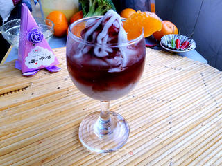 蓝莓芋头圣代杯(夏威夷风情)的做法步骤:11